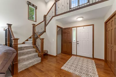 12870 Essex Way, Apple Valley, MN 55124 - Photo 9
