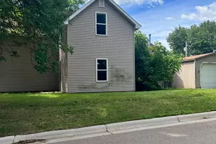 310 6th St, Dawson, MN 56232 - Photo 3
