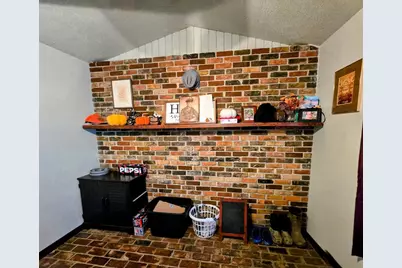 515 2nd Street NW, Pipestone, MN 56164 - Photo 21