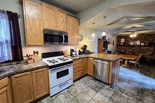 515 2nd St NW, Pipestone, MN 56164 - Photo 17