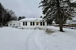 2305 Division St N, North Saint Paul, MN 55109 - Photo 1