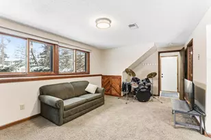 4226 Bridgewood Terrace, Vadnais Heights, MN 55127 - Photo 21