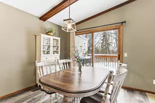 4226 Bridgewood Terrace, Vadnais Heights, MN 55127 - Photo 7