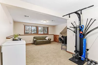 4226 Bridgewood Terrace, Vadnais Heights, MN 55127 - Photo 23