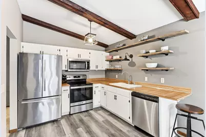 4226 Bridgewood Terrace, Vadnais Heights, MN 55127 - Photo 9