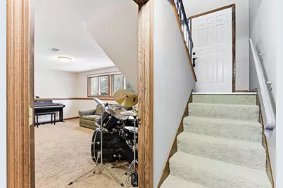 4226 Bridgewood Terrace, Vadnais Heights, MN 55127 - Photo 19