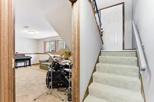 4226 Bridgewood Terrace, Vadnais Heights, MN 55127 - Photo 19