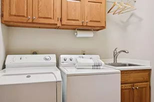 6545 McCauley Trail W, Edina, MN 55439 - Photo 29