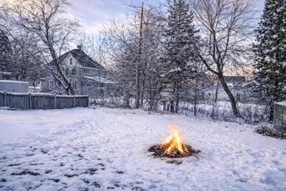 619 Main Street E, Caledonia, MN 55921 - Photo 11