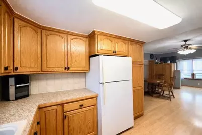 619 Main Street E, Caledonia, MN 55921 - Photo 3