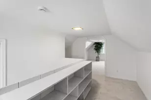 2138 3rd St E, Saint Paul, MN 55119 - Photo 11