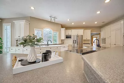 11709 Welters Way, Eden Prairie, MN 55347 - Photo 25