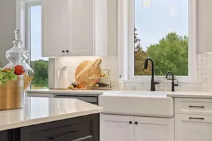 7 Pondview Trl, North Oaks, MN 55127 - Photo 5