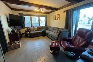 1520 10th Ave, International Falls, MN 56649 - Photo 3