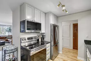 2700 W 44th St, Minneapolis, MN 55410 - Photo 5