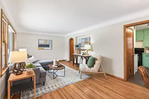 1711 St Mary's St, Falcon Heights, MN 55113 - Photo 5