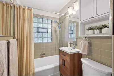 1711 Saint Marys Street, Falcon Heights, MN 55113 - Photo 23