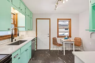 1711 St Mary's St, Falcon Heights, MN 55113 - Photo 17