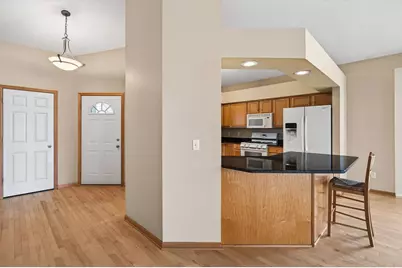 7933 Victoria Curve, Saint Louis Park, MN 55426 - Photo 7