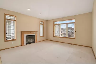 7933 Victoria Curve, Saint Louis Park, MN 55426 - Photo 9