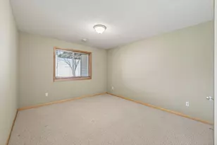 7933 Victoria Curve, Saint Louis Park, MN 55426 - Photo 35