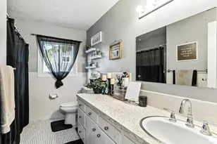514 Shadyside Cir, Hopkins, MN 55343 - Photo 13