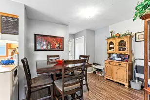 514 Shadyside Cir, Hopkins, MN 55343 - Photo 3