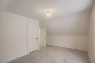 84 Isabel St W, Saint Paul, MN 55107 - Photo 13