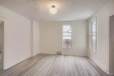 84 Isabel Street W, Saint Paul, MN 55107 - Photo 3