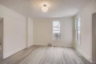 84 Isabel St W, Saint Paul, MN 55107 - Photo 3