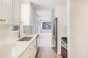 4158 Zane Ave N, Robbinsdale, MN 55422 - Photo 5