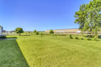 325 1 Street SW, Ulen, MN 56585 - Photo 71