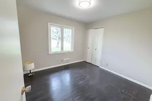 5201 W 84th St, Bloomington, MN 55437 - Photo 21