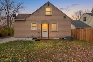 1605 6th St SE, Austin, MN 55912 - Photo 3