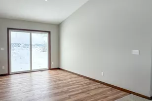 4616 9th St NE, Saint Cloud, MN 56304 - Photo 9