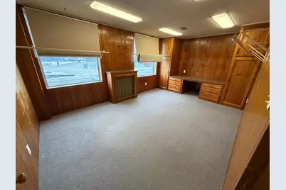 201 4th Street SW #main, Willmar, MN 56201 - Photo 9