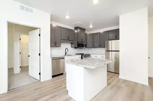 28 7th Street NE, Rochester, MN 55906 - Photo 7