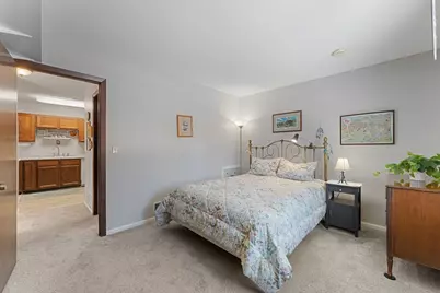 4677 Stavern Point, Eagan, MN 55122 - Photo 17