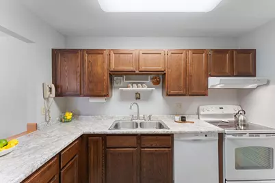 4677 Stavern Point, Eagan, MN 55122 - Photo 11