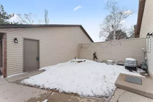 4677 Stavern Point, Eagan, MN 55122 - Photo 23