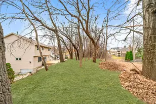 13316 Commonwealth Dr, Burnsville, MN 55337 - Photo 51