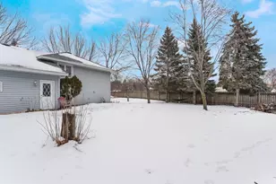13207 Yukon St NW, Coon Rapids, MN 55448 - Photo 33