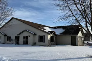 811 Stonehaven Path, Milaca, MN 56353 - Photo 3