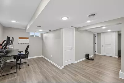 3425 Zenith Avenue N, Robbinsdale, MN 55422 - Photo 19