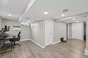 3425 Zenith Ave N, Robbinsdale, MN 55422 - Photo 19