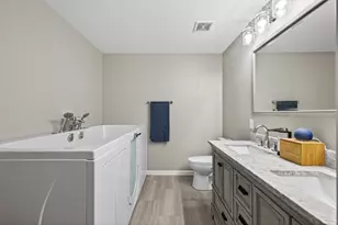 3425 Zenith Ave N, Robbinsdale, MN 55422 - Photo 13