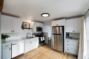 7405 Knollwood Dr, Mounds View, MN 55112 - Photo 9