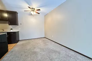 1640 Hwy 36 W, Roseville, MN 55113 - Photo 17