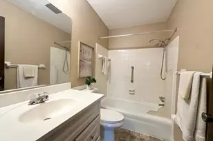 1640 Hwy 36 W, Roseville, MN 55113 - Photo 25