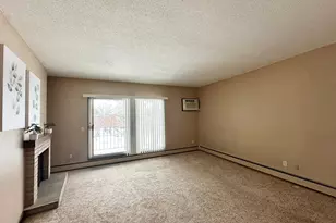 1640 Hwy 36 W, Roseville, MN 55113 - Photo 21